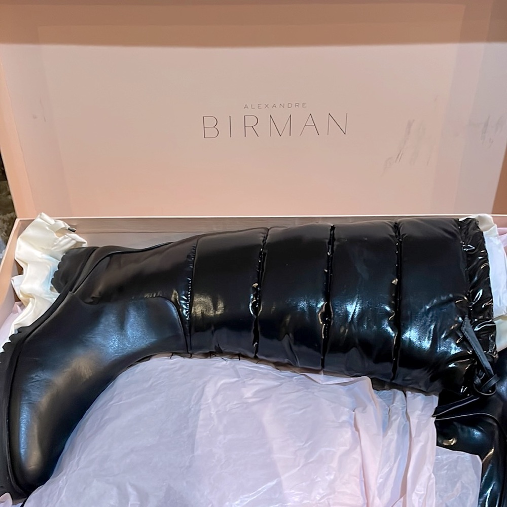 NWOT Alexandre Birman Puff Quilted Tall Boots